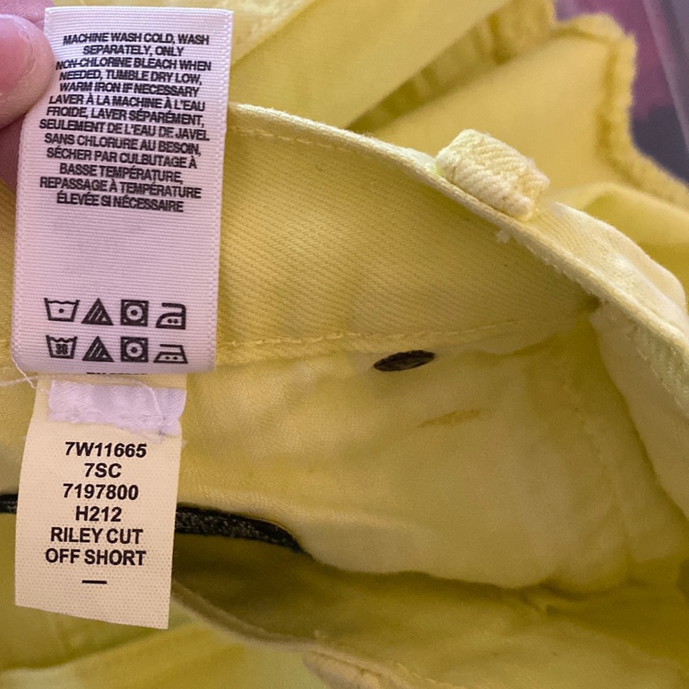 Lucky Brand Riley lemon yellow short shorts distressed hemline - Picture 8 of 8